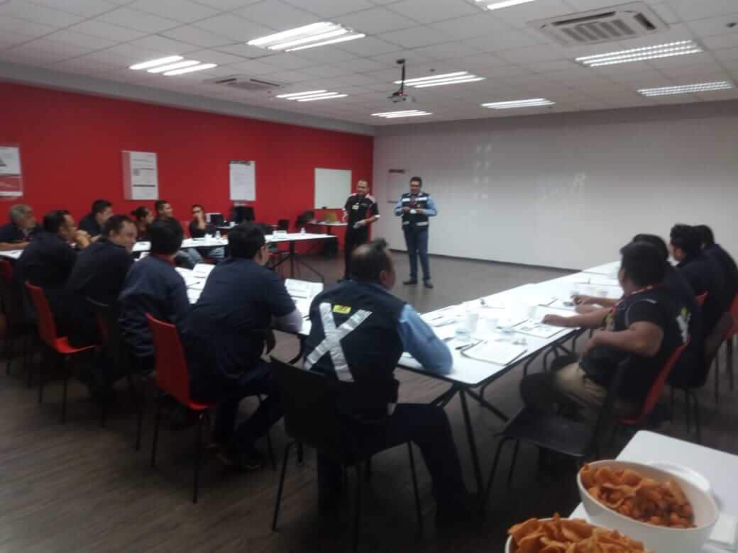 Curso de Protección Cívil en instalaciones de la empresa